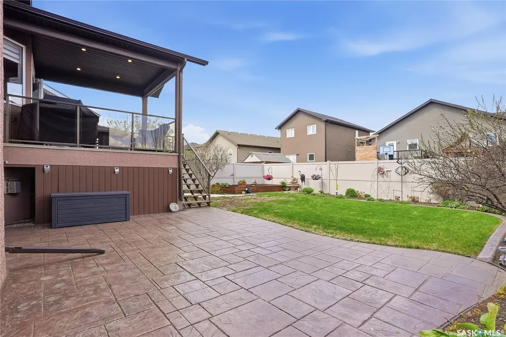 826 Rempel Crescent Saskatoon SK S7T 0M5