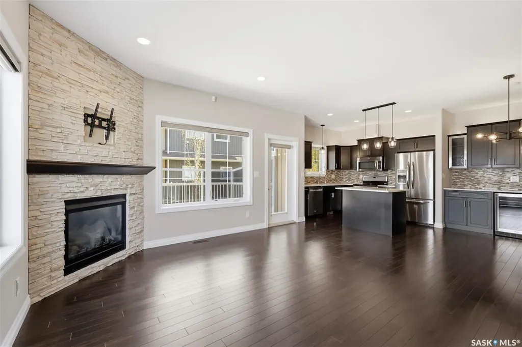 315 Zary Road Saskatoon SK S7W 0N9