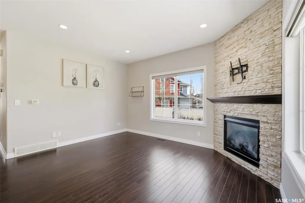315 Zary Road Saskatoon SK S7W 0N9