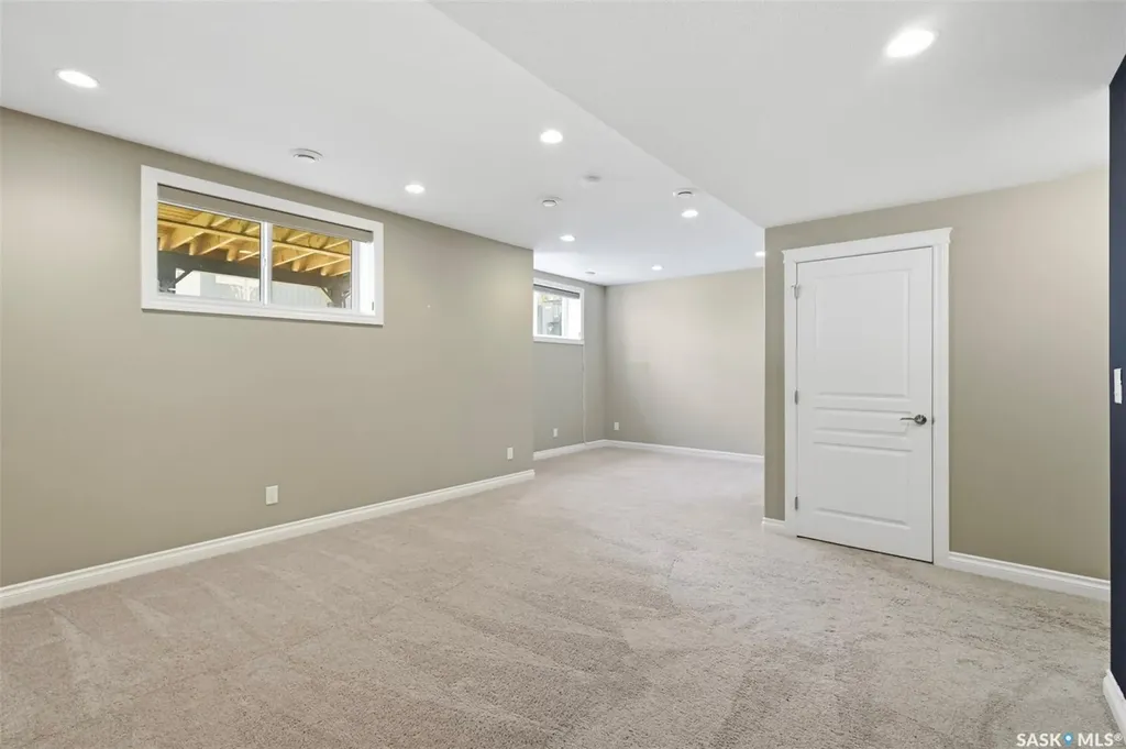 315 Zary Road Saskatoon SK S7W 0N9