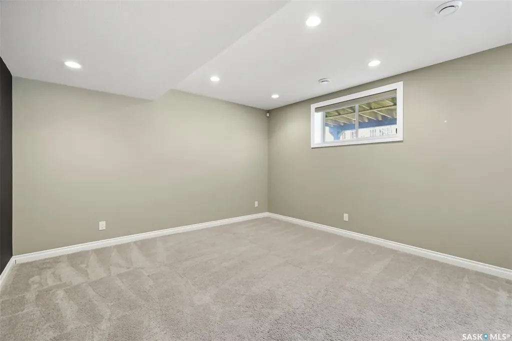 315 Zary Road Saskatoon SK S7W 0N9
