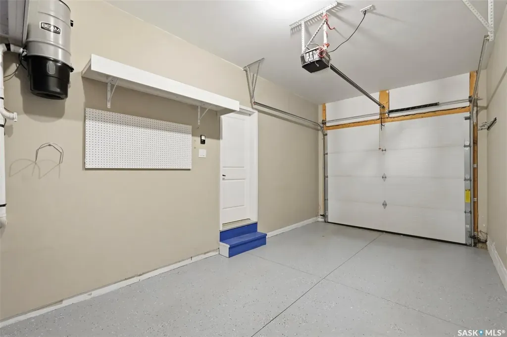 315 Zary Road Saskatoon SK S7W 0N9