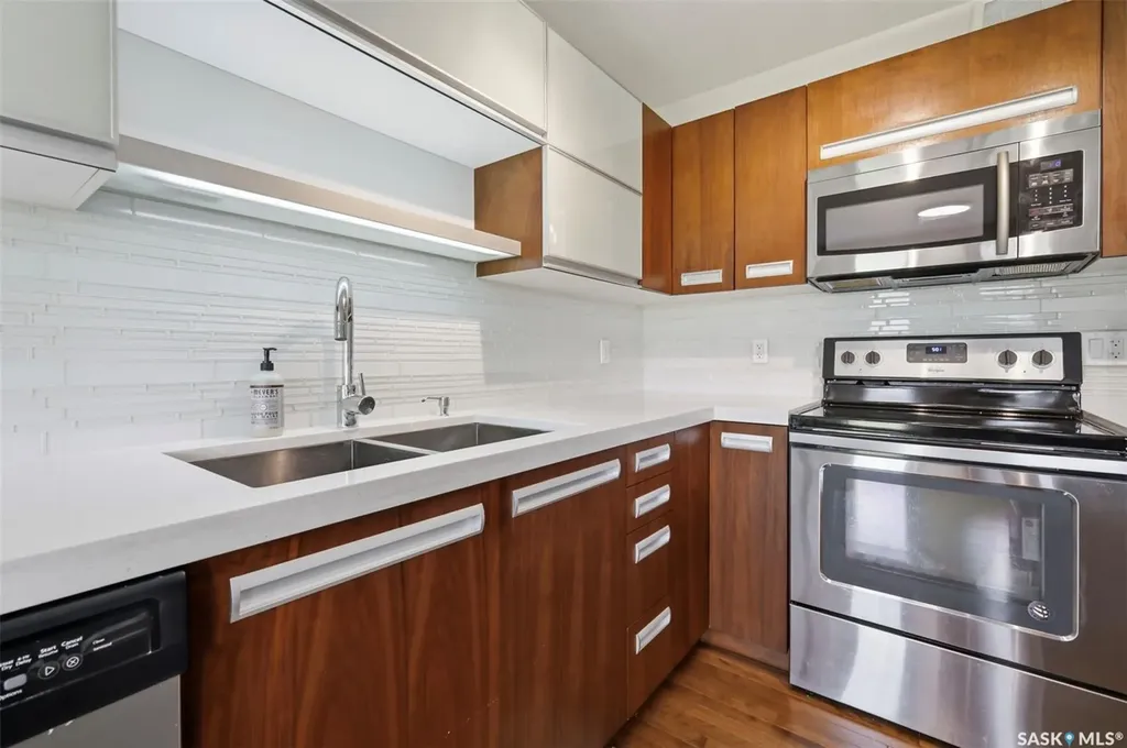 1303 Paton Crescent Saskatoon SK S7V 0P6
