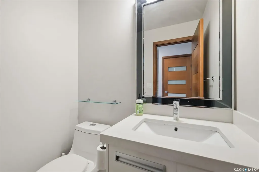 1303 Paton Crescent Saskatoon SK S7V 0P6