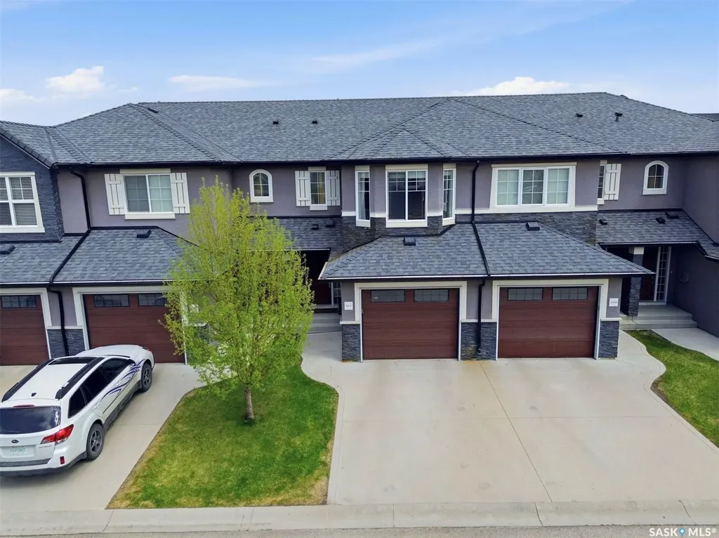 1303 Paton Crescent Saskatoon SK S7V 0P6
