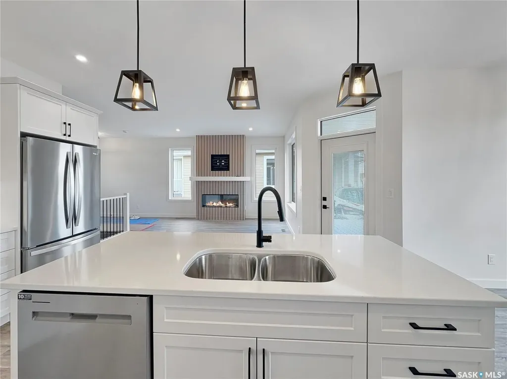 2604 Sandpiper Road North Battleford SK S9A 3Z3