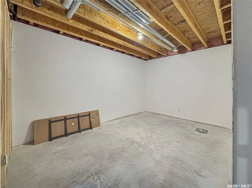 2604 Sandpiper Road North Battleford SK S9A 3Z3