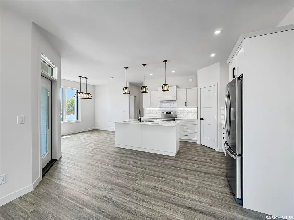 2604 Sandpiper Road North Battleford SK S9A 3Z3