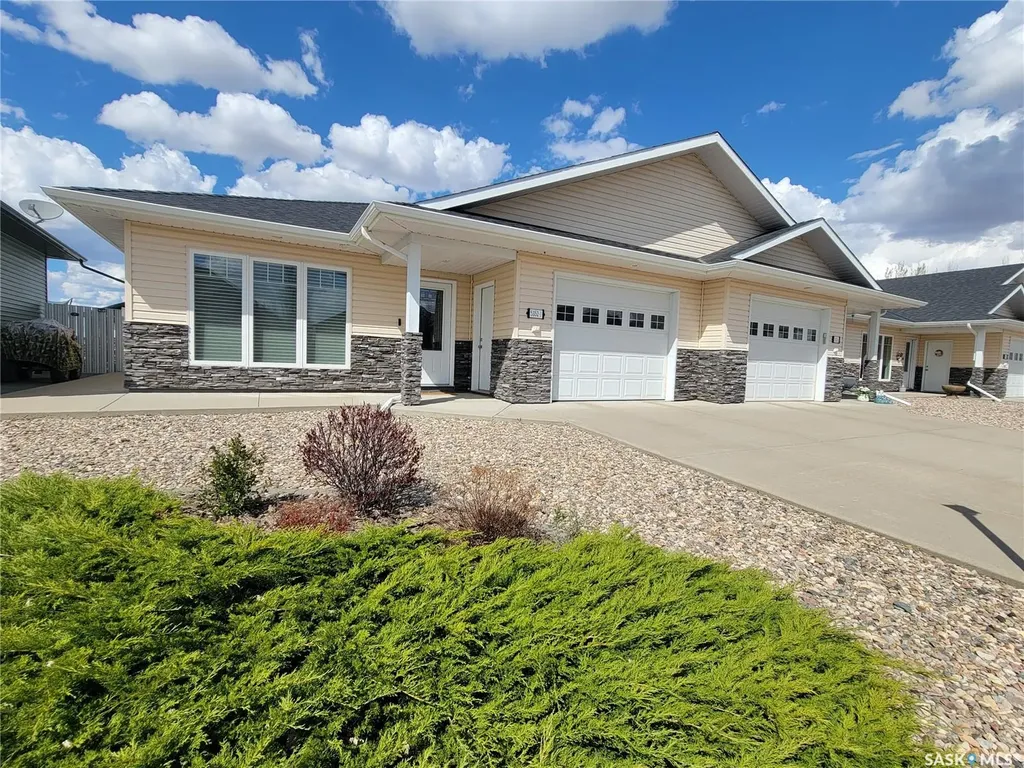 5352 Progress Street Macklin SK S0L 2C0