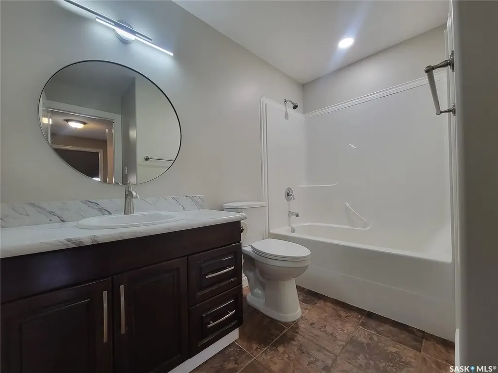 5352 Progress Street Macklin SK S0L 2C0