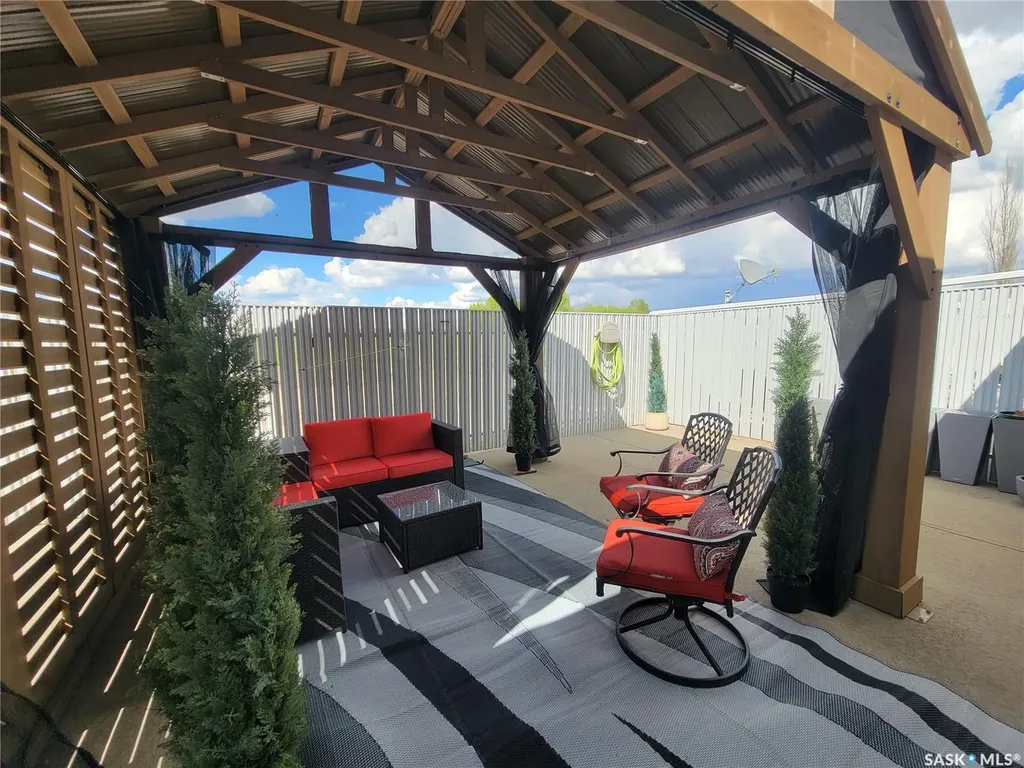 5352 Progress Street Macklin SK S0L 2C0
