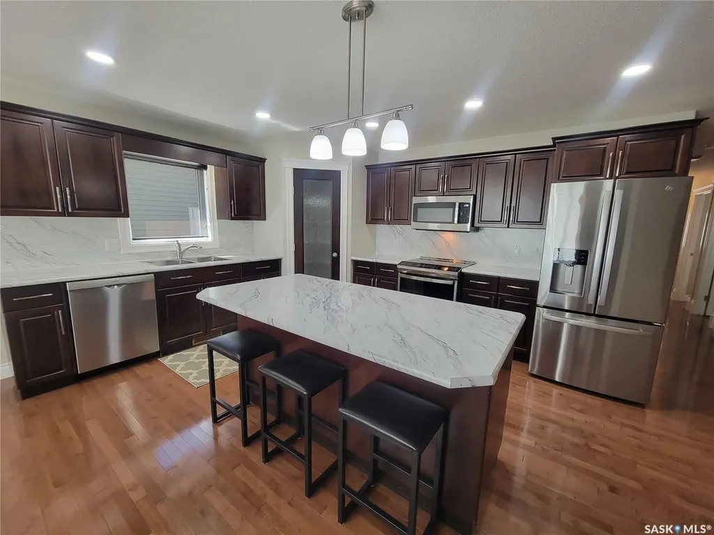5352 Progress Street Macklin SK S0L 2C0