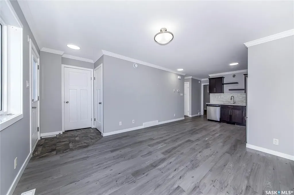 130 Marlatte Crescent Saskatoon SK S7W 0W1