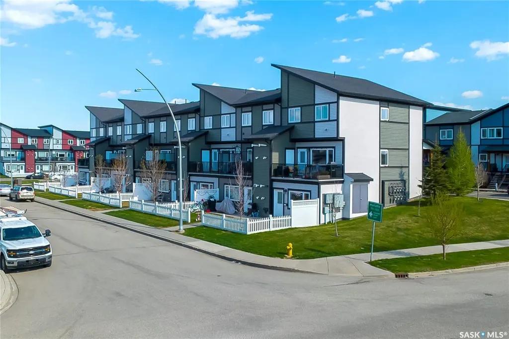 130 Marlatte Crescent Saskatoon SK S7W 0W1