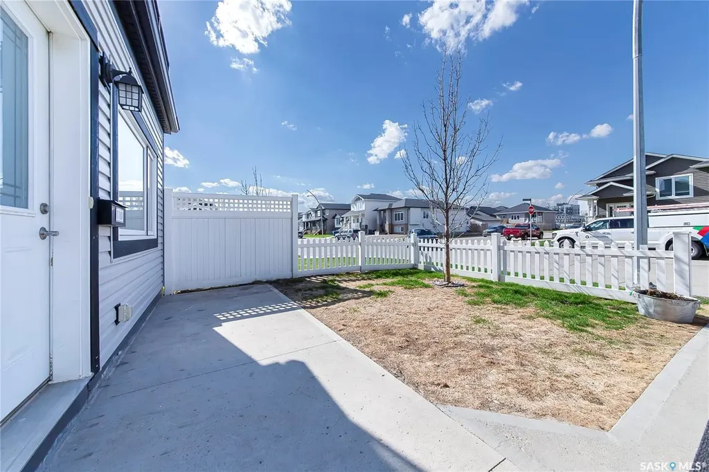 130 Marlatte Crescent Saskatoon SK S7W 0W1