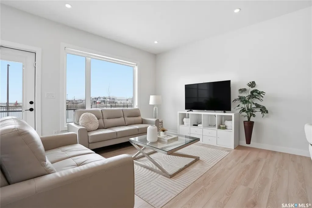 515 Delainey Road Saskatoon SK S7V 1V5