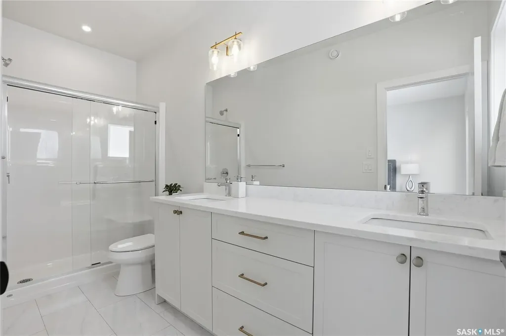 515 Delainey Road Saskatoon SK S7V 1V5