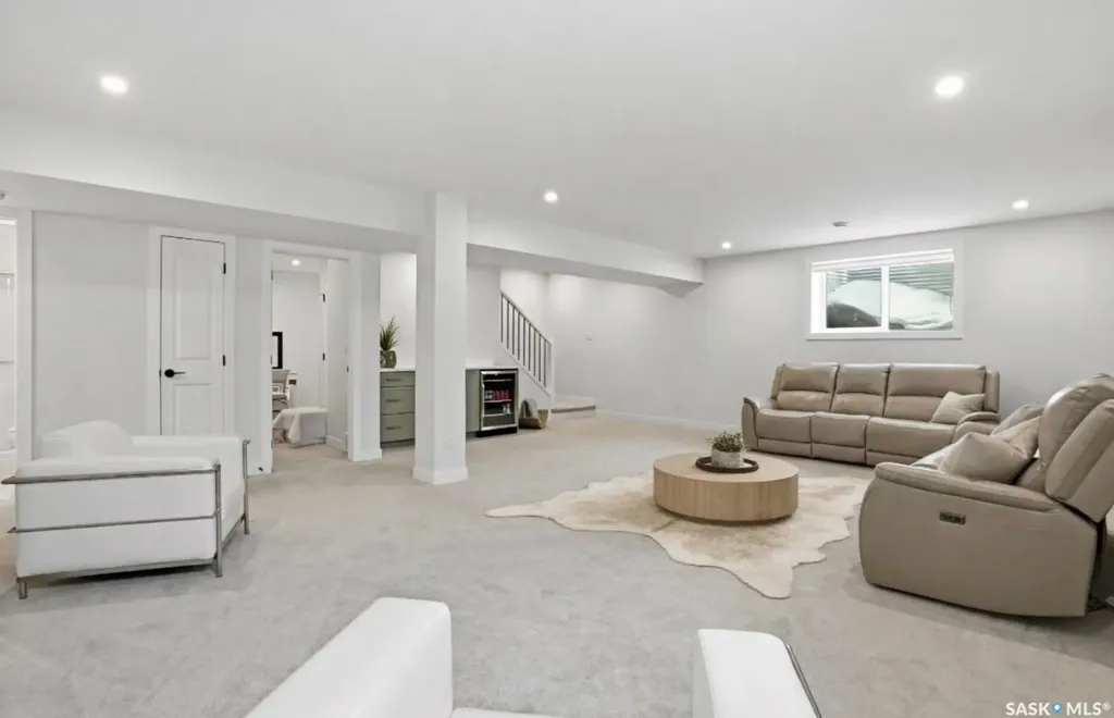 515 Delainey Road Saskatoon SK S7V 1V5