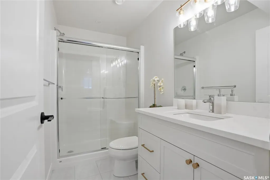 515 Delainey Road Saskatoon SK S7V 1V5