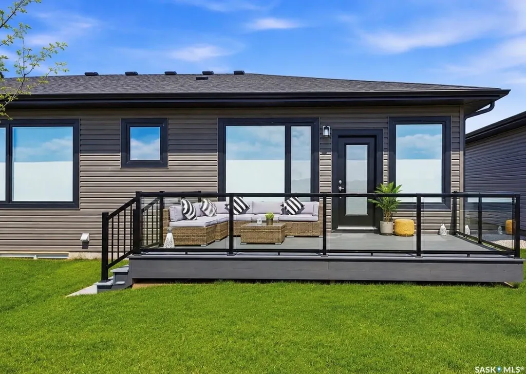 515 Delainey Road Saskatoon SK S7V 1V5