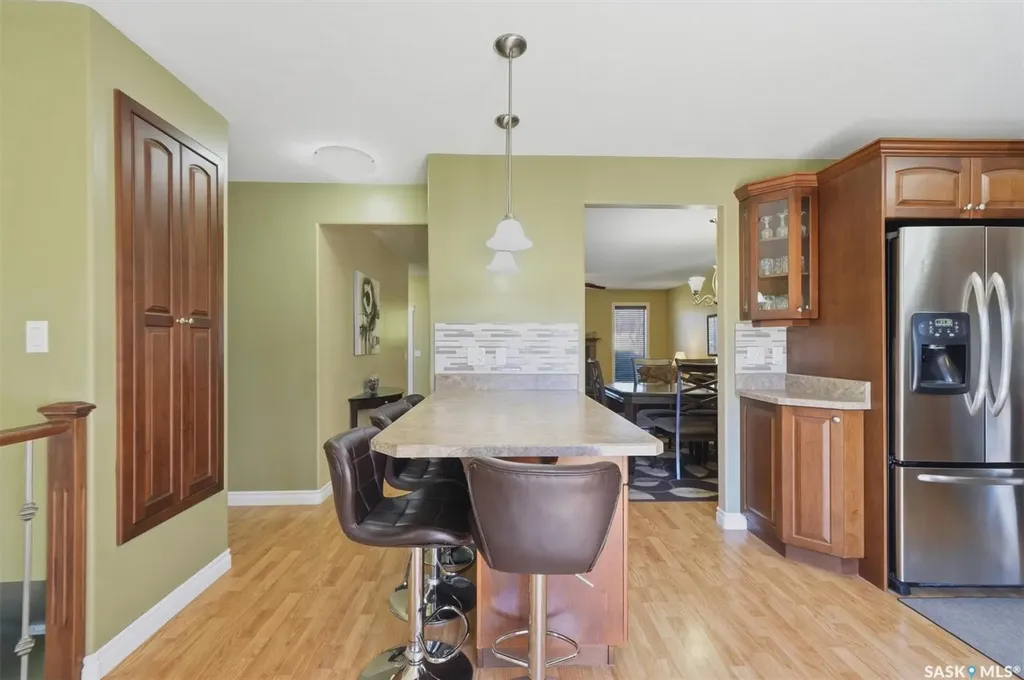 414 Perreault Lane Saskatoon SK S7K 6B6