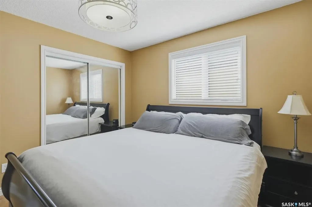 414 Perreault Lane Saskatoon SK S7K 6B6