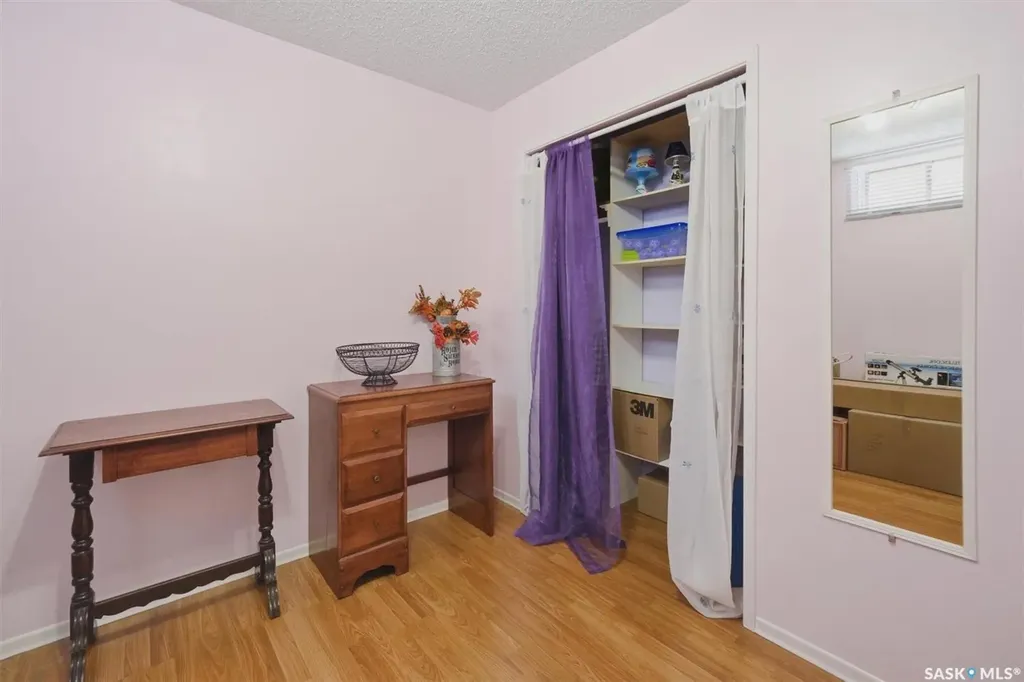414 Perreault Lane Saskatoon SK S7K 6B6