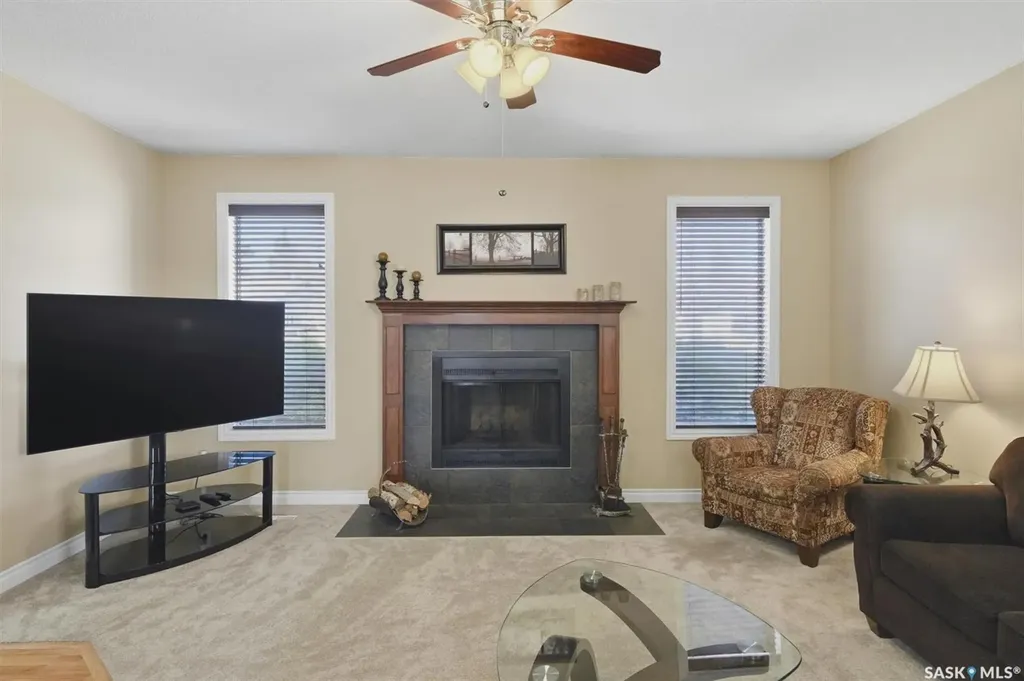 414 Perreault Lane Saskatoon SK S7K 6B6