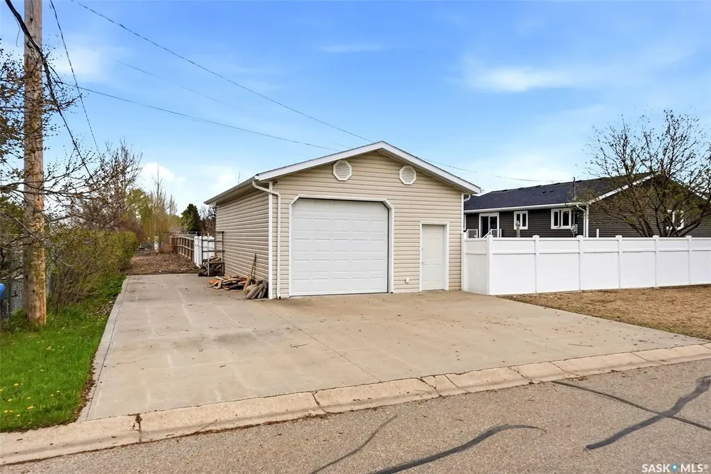 1001 Dewdney Street Indian Head SK S0G 2K0