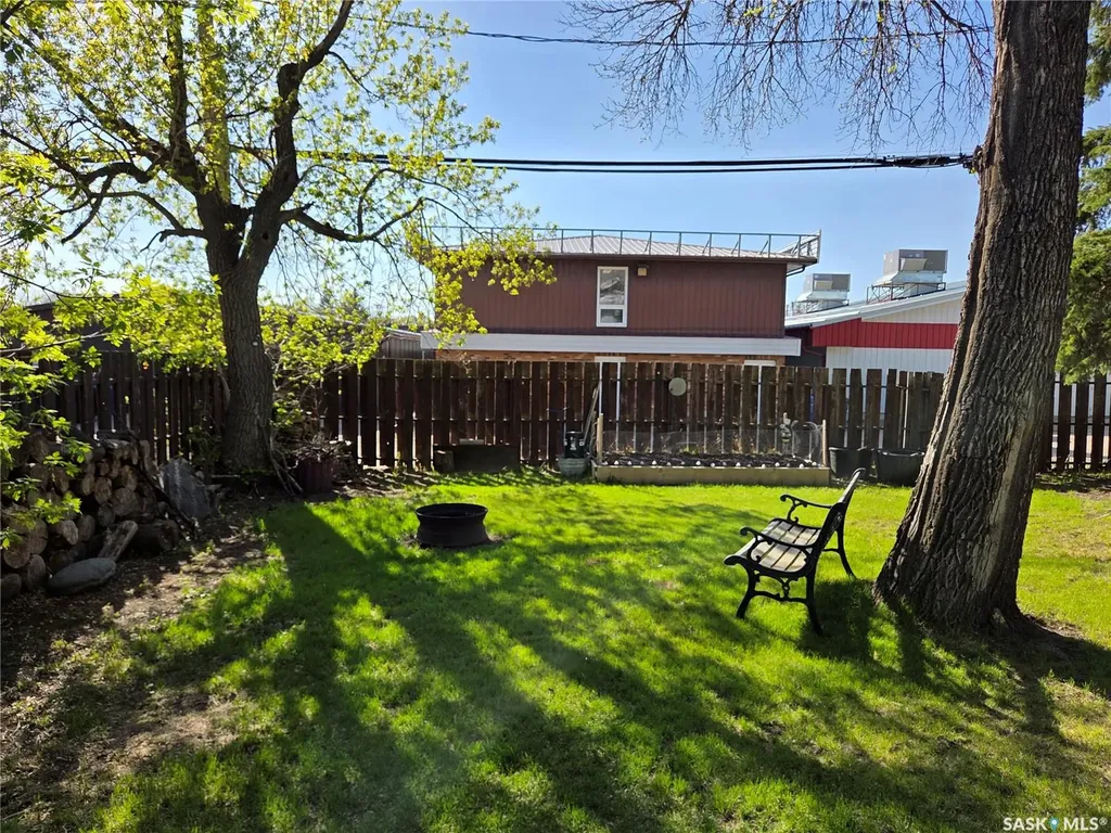 204 1st Street E Carlyle SK S0C 0R0