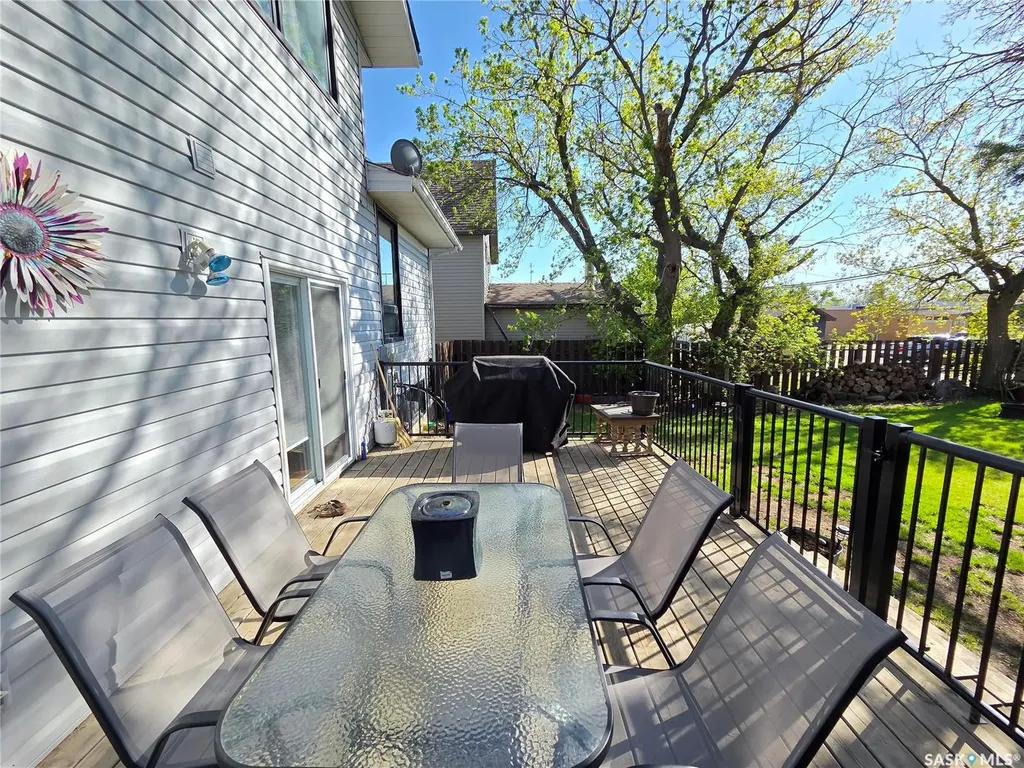 204 1st Street E Carlyle SK S0C 0R0