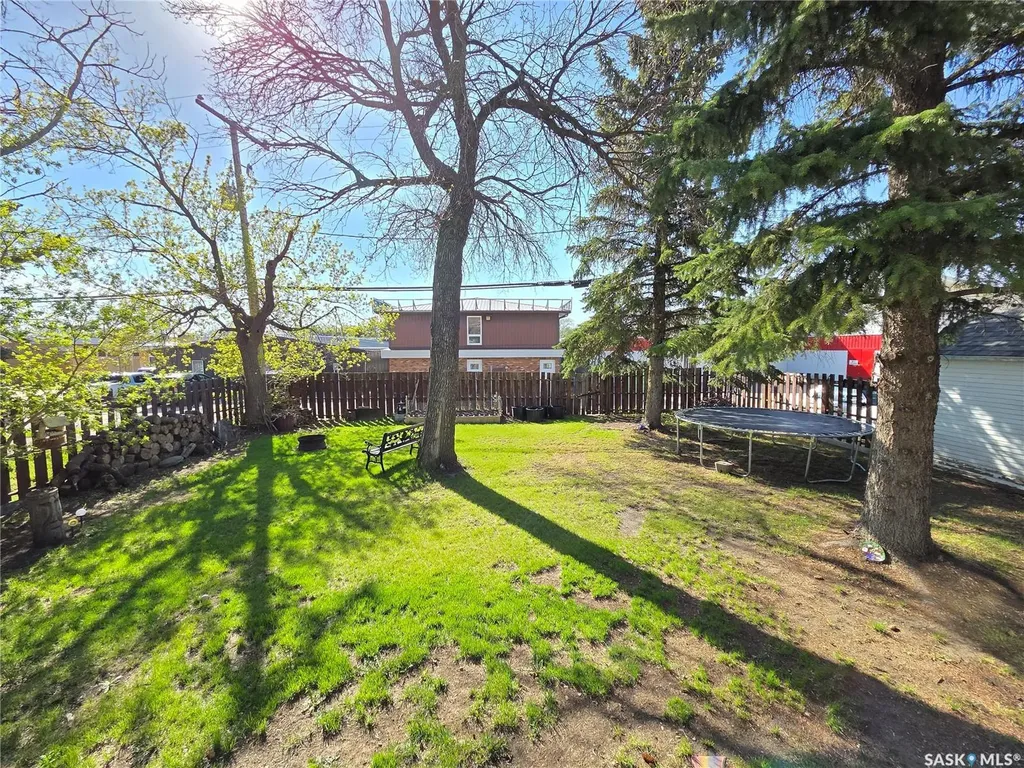 204 1st Street E Carlyle SK S0C 0R0