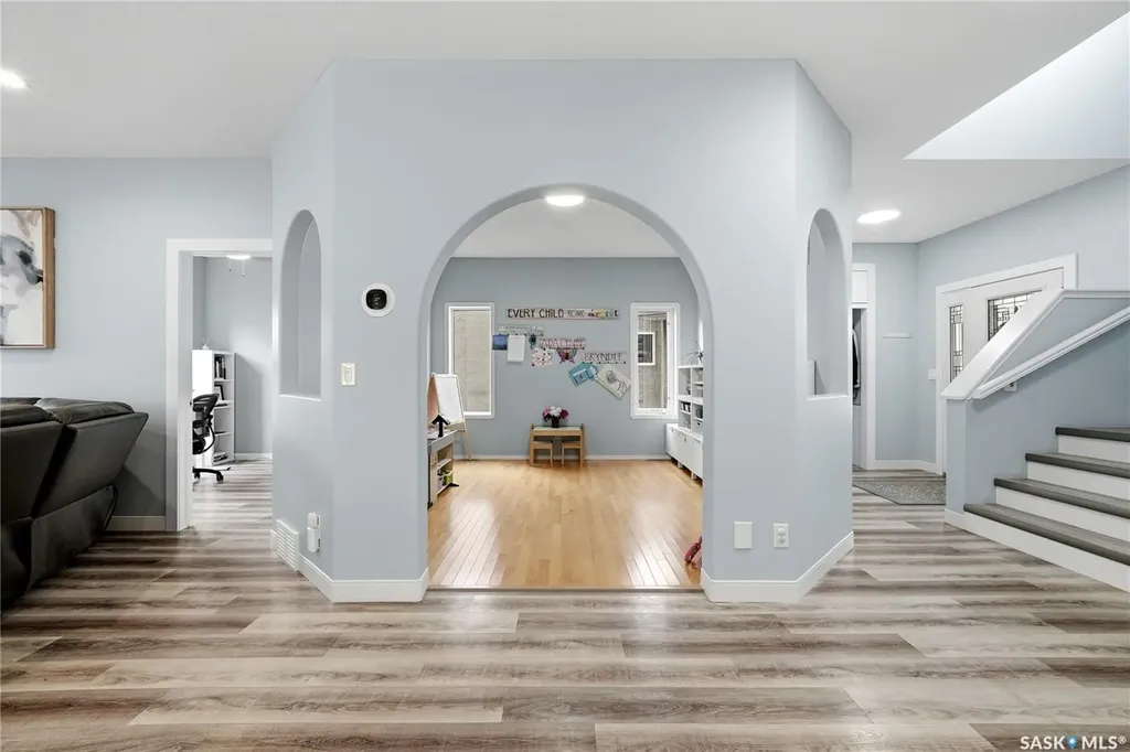 709 Aspen Crescent Pilot Butte SK S0G 3Z0
