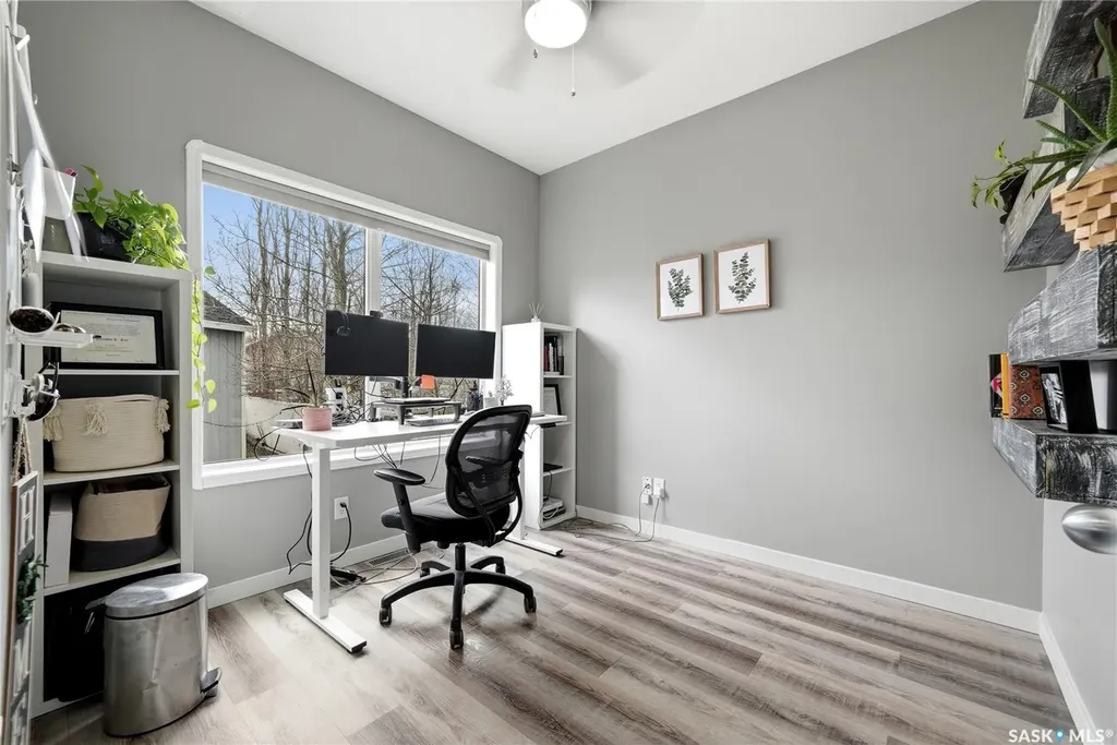 709 Aspen Crescent Pilot Butte SK S0G 3Z0