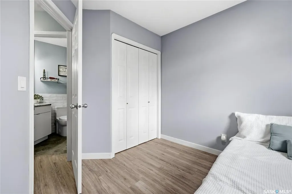 709 Aspen Crescent Pilot Butte SK S0G 3Z0