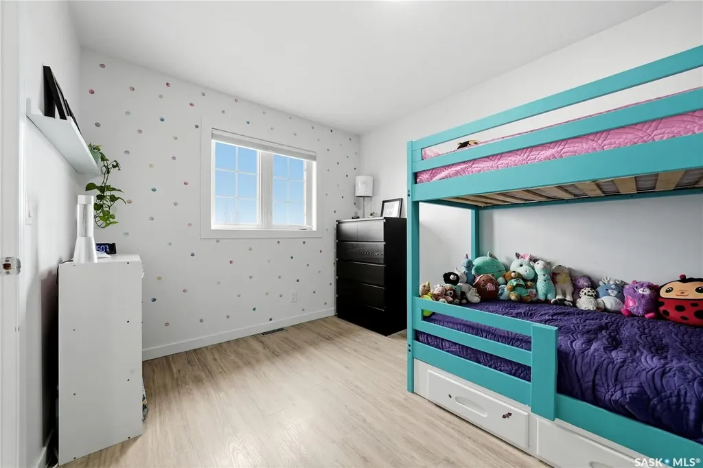 709 Aspen Crescent Pilot Butte SK S0G 3Z0
