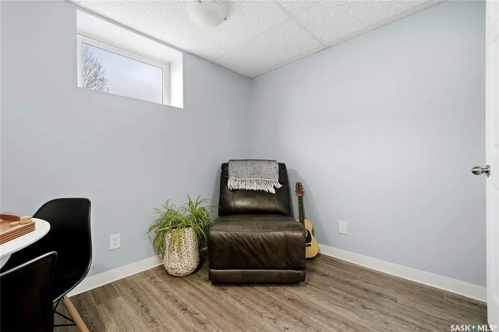 709 Aspen Crescent Pilot Butte SK S0G 3Z0