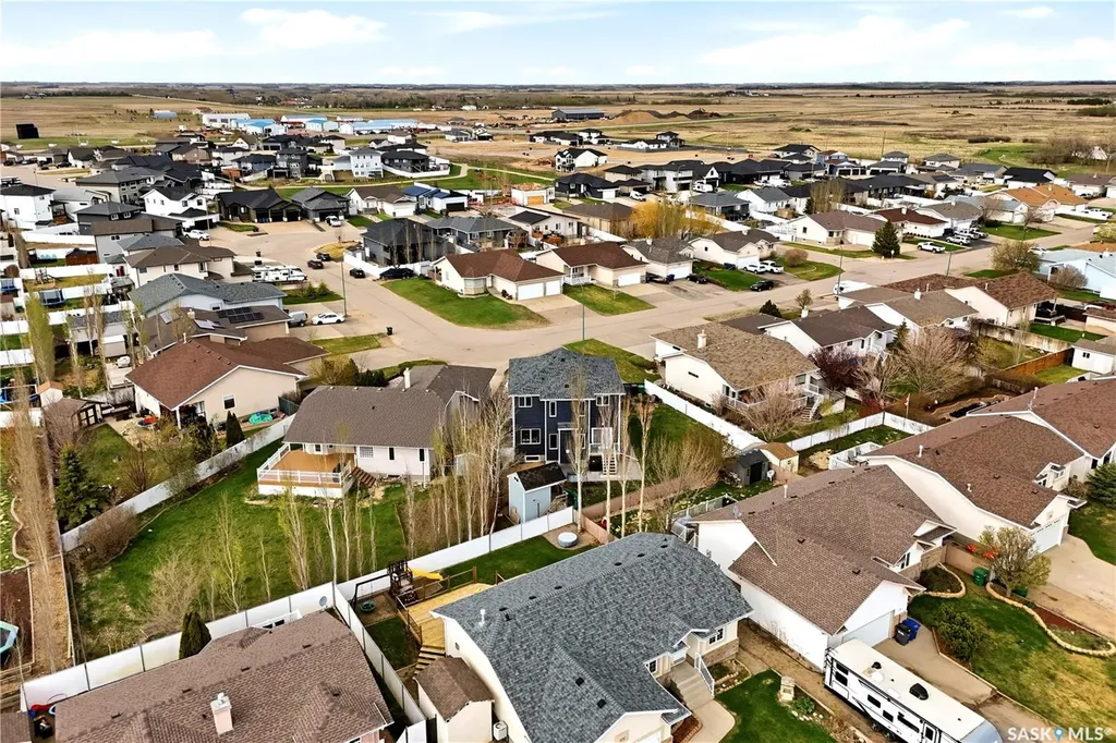709 Aspen Crescent Pilot Butte SK S0G 3Z0
