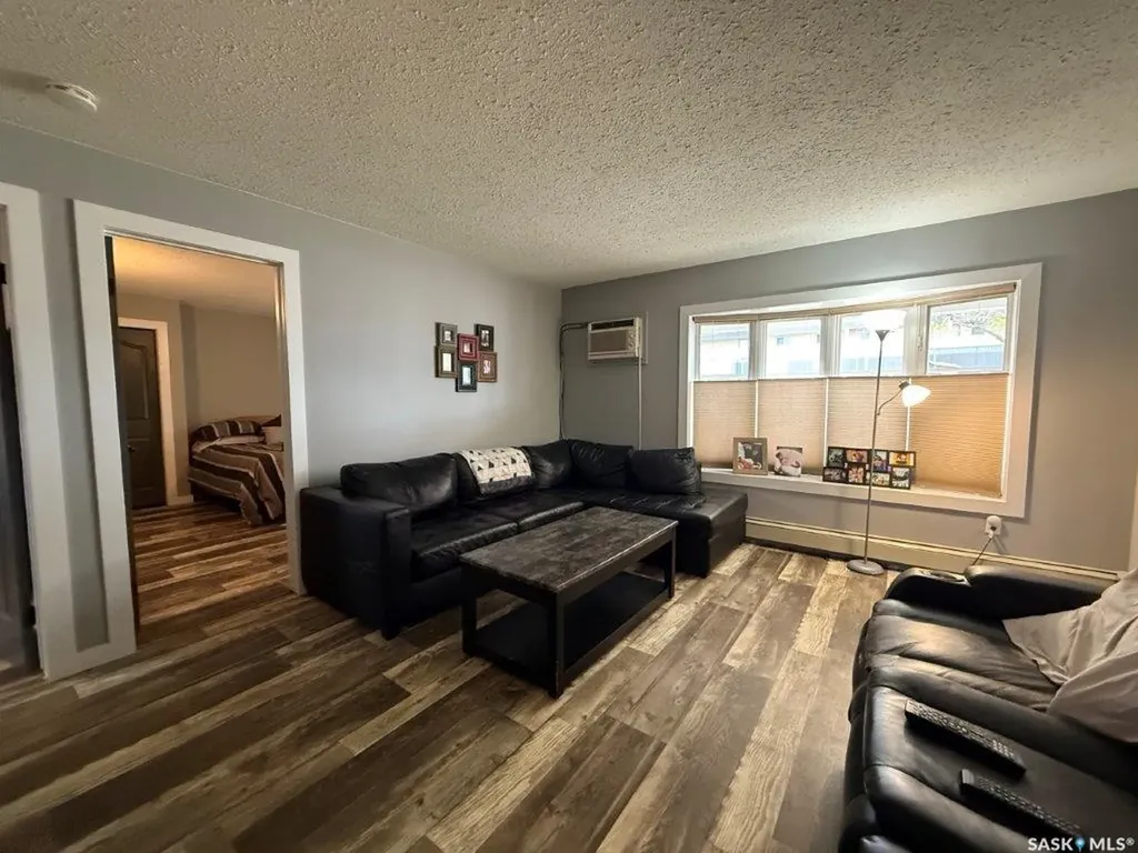 122 1st Avenue E Kindersley SK S0L 1S0