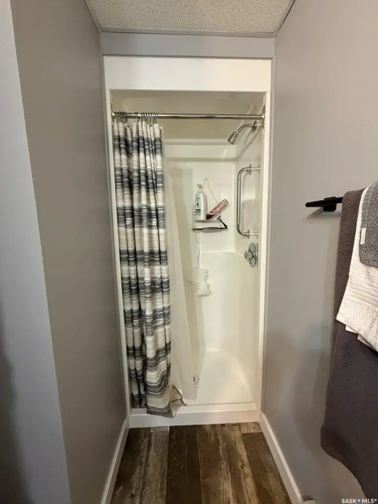 122 1st Avenue E Kindersley SK S0L 1S0