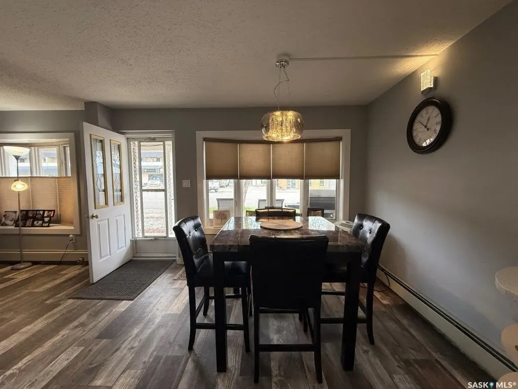 122 1st Avenue E Kindersley SK S0L 1S0