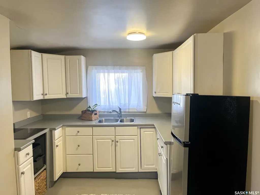 2234 Winnipeg Street Regina SK S4P 1H1