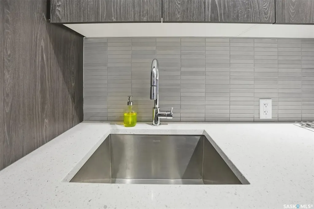 490 2nd Avenue S Saskatoon SK S7K 4H5