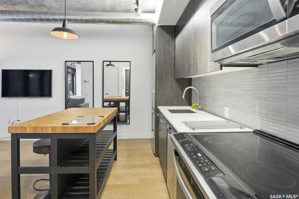 490 2nd Avenue S Saskatoon SK S7K 4H5