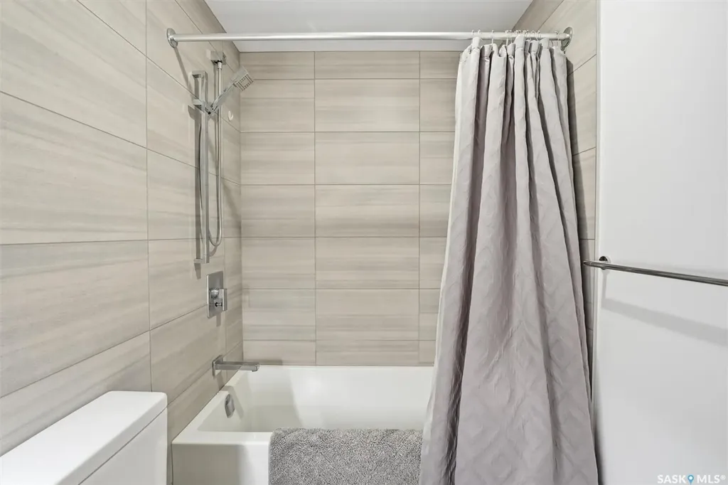 490 2nd Avenue S Saskatoon SK S7K 4H5