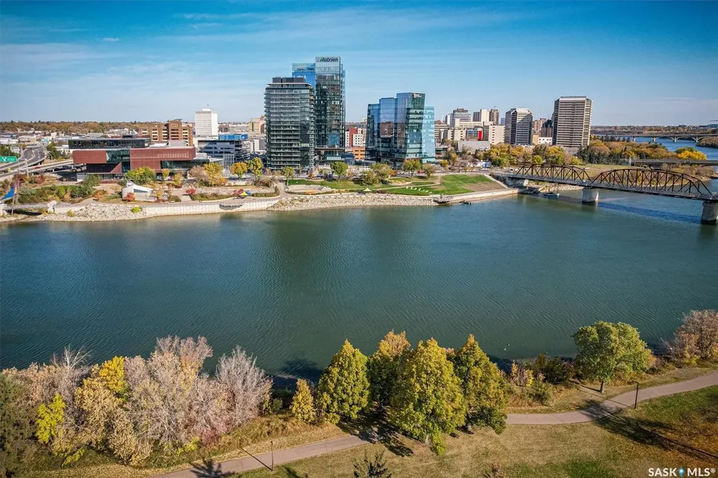 490 2nd Avenue S Saskatoon SK S7K 4H5