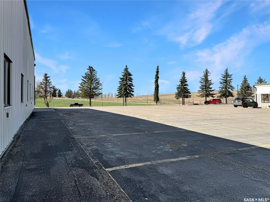 1071 Central Avenue Swift Current SK S9H 2A8