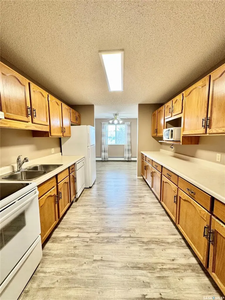 66 19th Street W Prince Albert SK S6V 7T6
