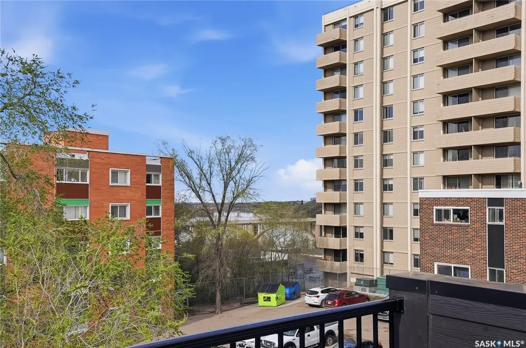 317 11th Street Saskatoon SK S7N 0E5