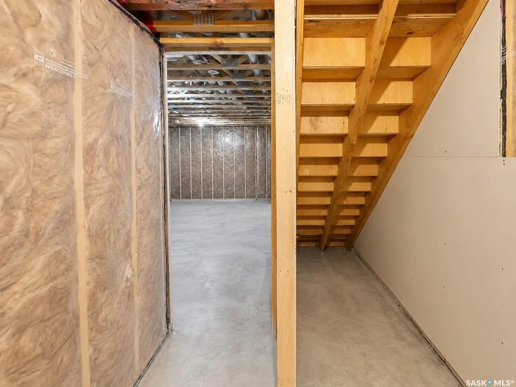 122 Demarco Pointe Lane Regina SK S4T 1E8